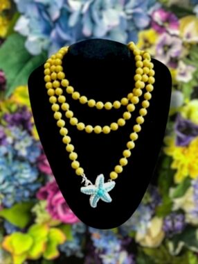 Stella & Dot | NWOT Gorgeous Starfish Brooch Palm La Coco Beaded Necklace